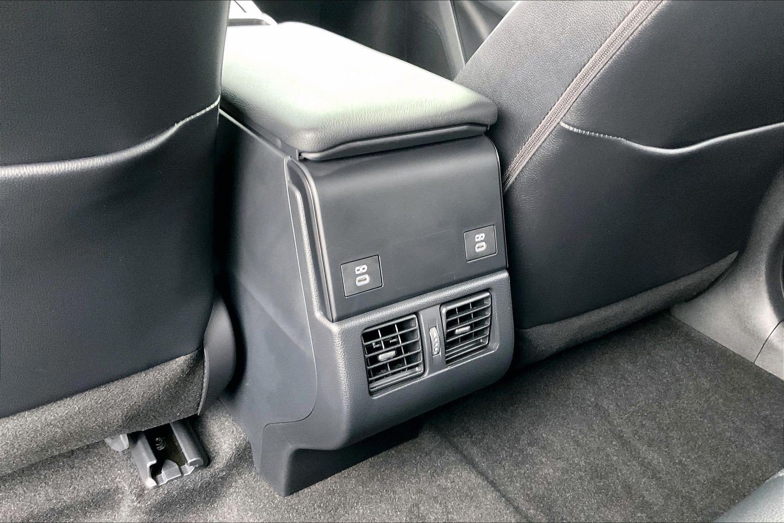 Used 2025 Toyota bZ4X AWD w/ Weather Package image 40
