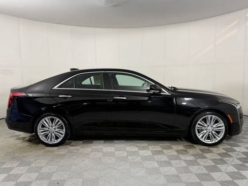 Used 2026 Cadillac CT4 Premium Luxury RWD image 9