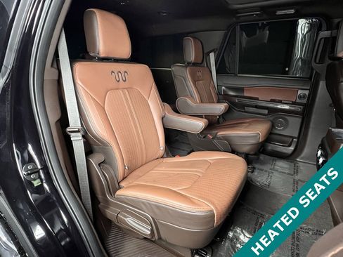Used 2024 Ford Expedition King Ranch image 11