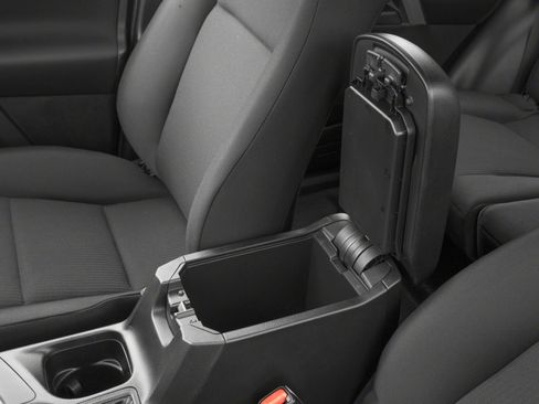 Used 2018 Toyota RAV4 LE w/ All Weather Liner Package image 12