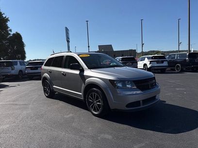 Used 2018 Dodge Journey SE w/ Connectivity Group