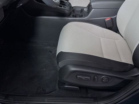 Certified 2023 Honda CR-V EX image 18