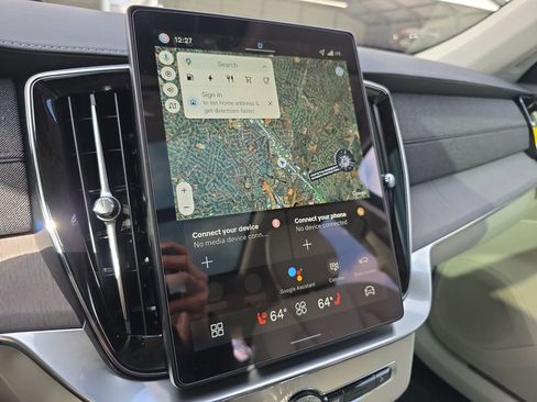 New 2026 Volvo XC90 T8 Ultra w/ Protection Package Premier image 32