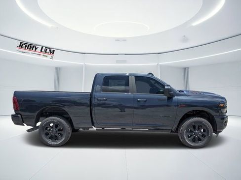 New 2026 RAM 2500 Laramie AWD/4WD image 2