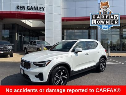 Used 2024 Volvo XC40 B5 Core