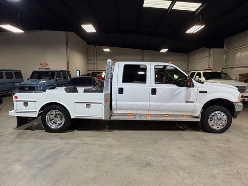 Used 2004 Ford F450 2WD Crew Cab Super Duty image 6