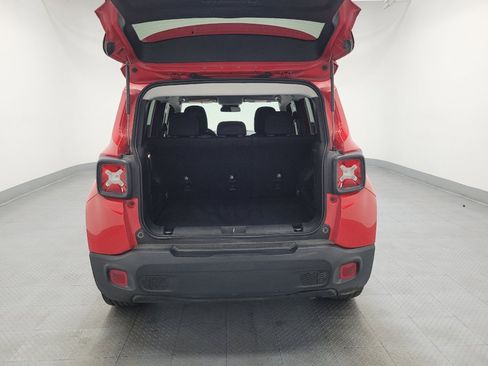 Used 2020 Jeep Renegade Sport FWD image 29