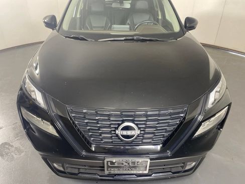 Used 2023 Nissan Rogue SV AWD/4WD image 7