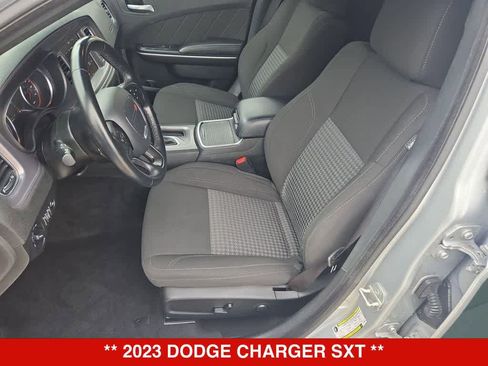 Used 2023 Dodge Charger SXT RWD image 15
