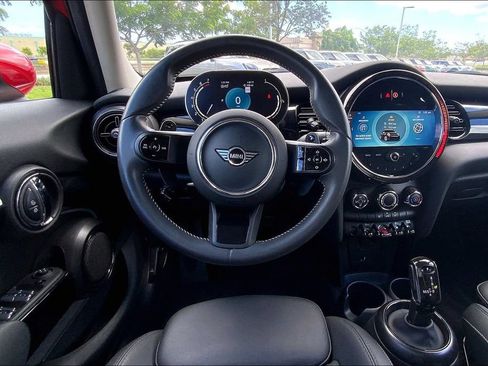 Used 2024 MINI Cooper S FWD image 6
