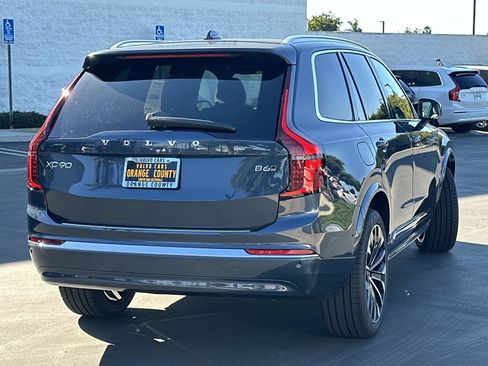 New 2026 Volvo XC90 B6 Plus w/ Protection Package Premier image 4