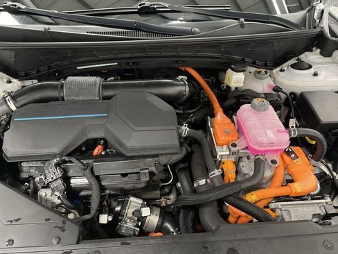 Used 2022 Hyundai Tucson Limited image 40