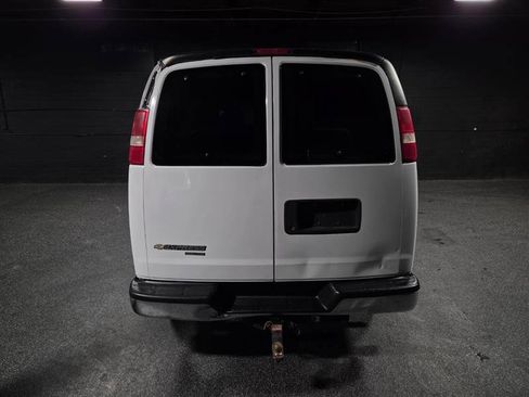 Used 2013 Chevrolet Express 3500 LT w/ LT Preferred Equipment Group image 4
