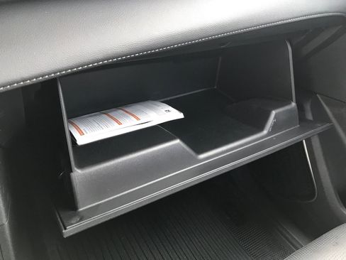 Certified 2025 Buick Enclave Avenir w/ Super Cruise Package image 33