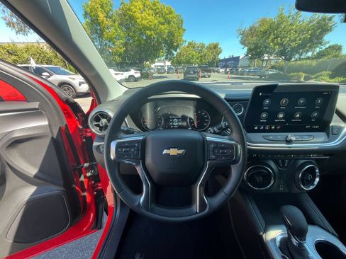 Used 2026 Chevrolet Blazer LT FWD image 35