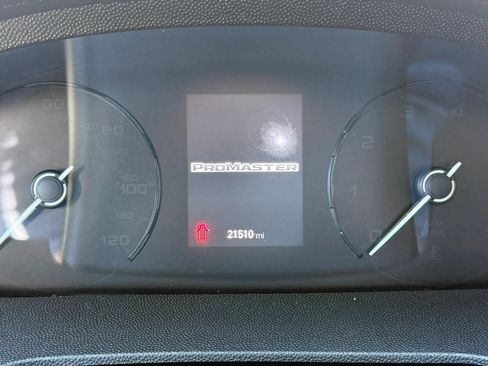 Used 2025 RAM ProMaster 2500 FWD image 11