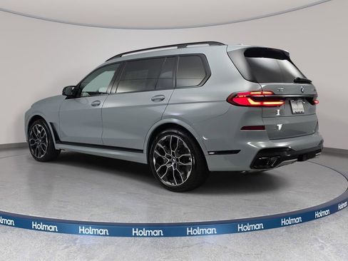 New 2026 BMW X7 M60i image 7