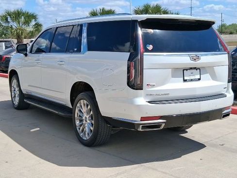 Used 2023 Cadillac Escalade ESV Premium Luxury w/ LPO, Floor Liner Package image 5