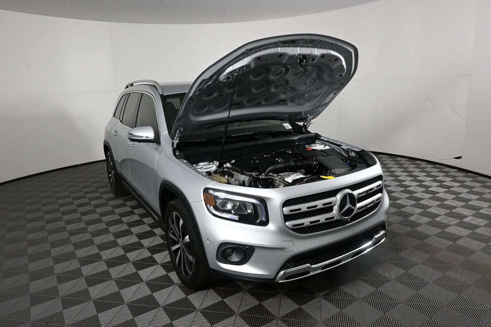 Certified 2021 Mercedes-Benz GLB 250 image 33
