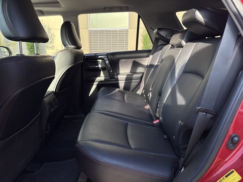 Used 2015 Toyota 4Runner Trail Premium image 22