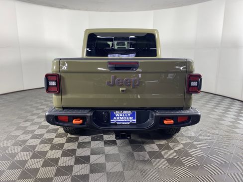 New 2026 Jeep Gladiator Mojave image 8