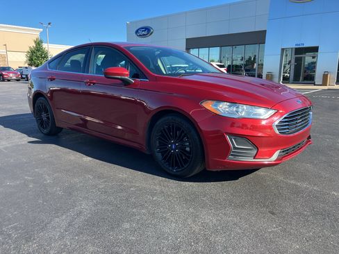 Used 2019 Ford Fusion S FWD image 8