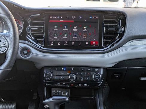 Used 2022 Dodge Durango R/T RWD image 19