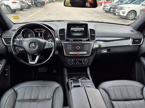 Used 2018 Mercedes-Benz GLS 450 4MATIC image 3