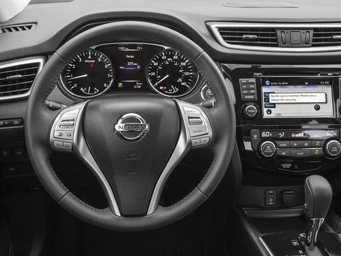Used 2016 Nissan Rogue SL FWD image 9