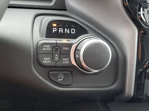 Used 2025 RAM 1500 Big Horn AWD/4WD image 25