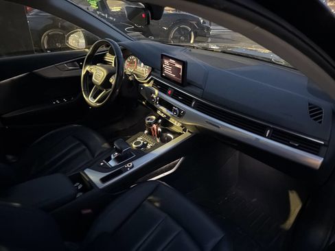 Used 2017 Audi A4 2.0T allroad Premium w/ Convenience Package image 10