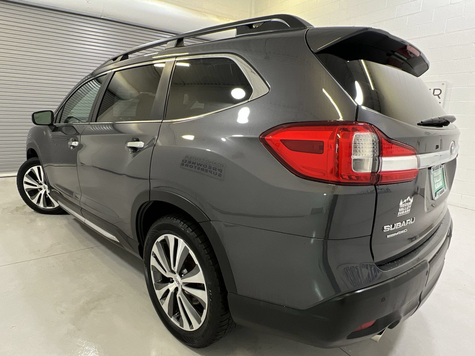 Used 2022 Subaru Ascent Touring AWD/4WD image 4