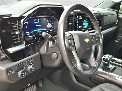 Used 2023 Chevrolet Silverado 1500 LTZ RWD image 11