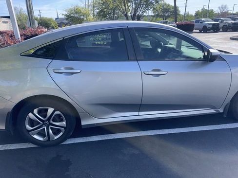 Used 2018 Honda Civic LX image 8