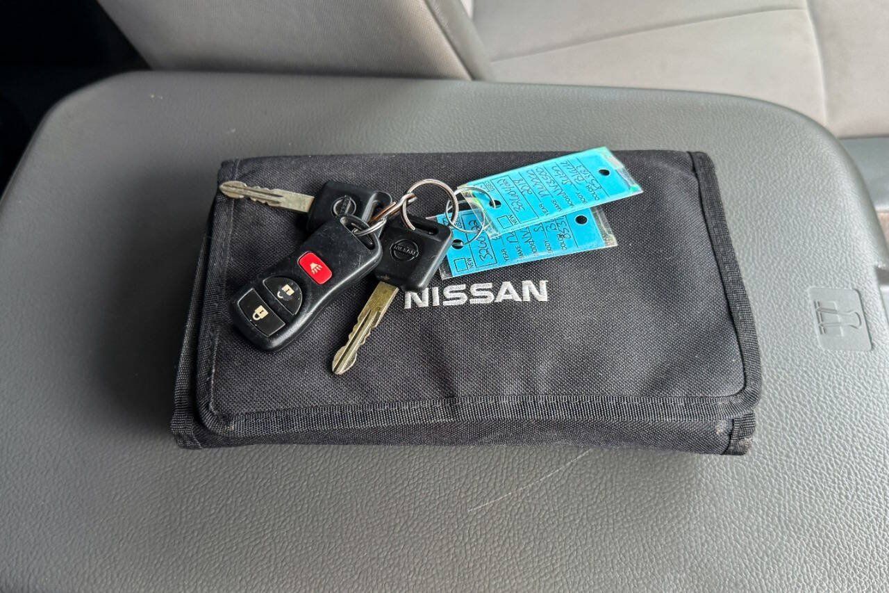Used 2018 Nissan NV 3500 SV w/ Navigation Package RWD image 34