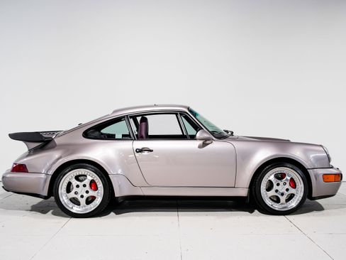 Used 1994 Porsche 911 Turbo RWD image 2