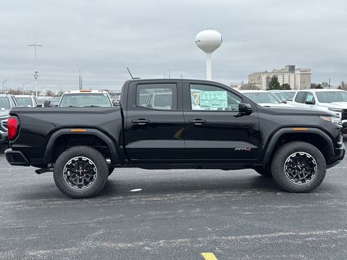 New 2026 GMC Canyon AT4 AWD/4WD image 10