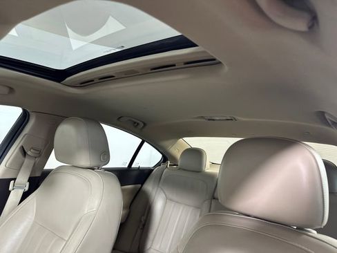 Used 2016 Buick Regal FWD image 11