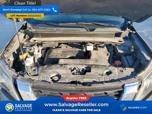 Used 2017 Nissan Pathfinder SV image 16