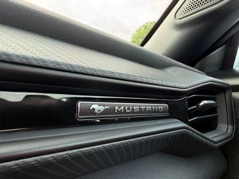Certified 2025 Ford Mustang Coupe RWD image 23