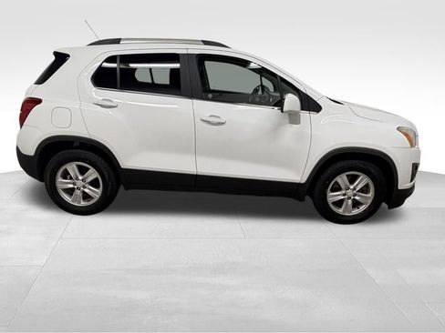 Used 2015 Chevrolet Trax LT w/ LT Plus Package image 11