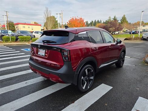 New 2026 Nissan Kicks SR w/ SR Premium Package image 6