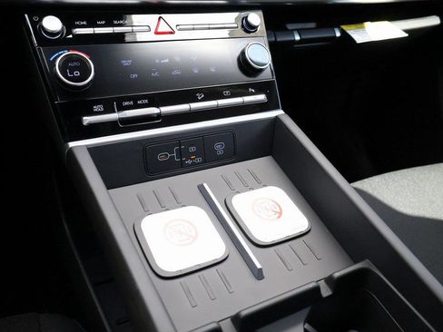 New 2026 Hyundai Santa Fe SE image 39