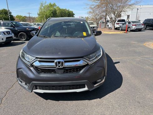 Used 2019 Honda CR-V Touring image 2