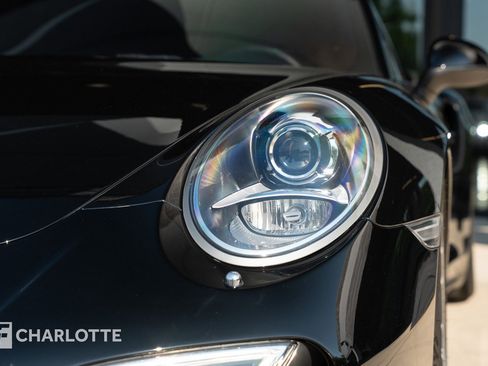 Used 2014 Porsche 911 Turbo AWD/4WD image 5