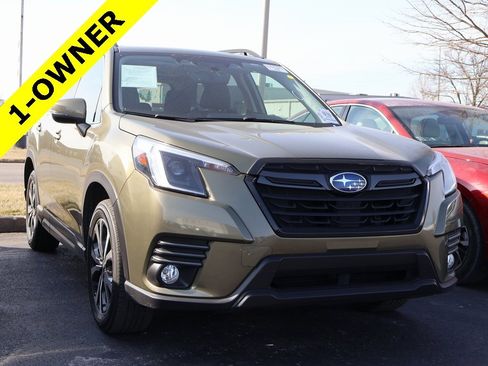 Used 2022 Subaru Forester Limited image 1