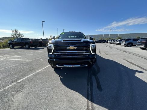 New 2025 Chevrolet Silverado 2500 LTZ w/ Z71 Chrome Sport Edition image 2