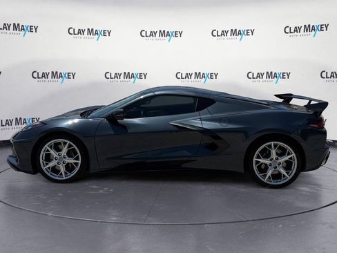 Used 2020 Chevrolet Corvette Stingray Preferred Cpe w/ 2LT Preferred Equipment Group RWD image 2