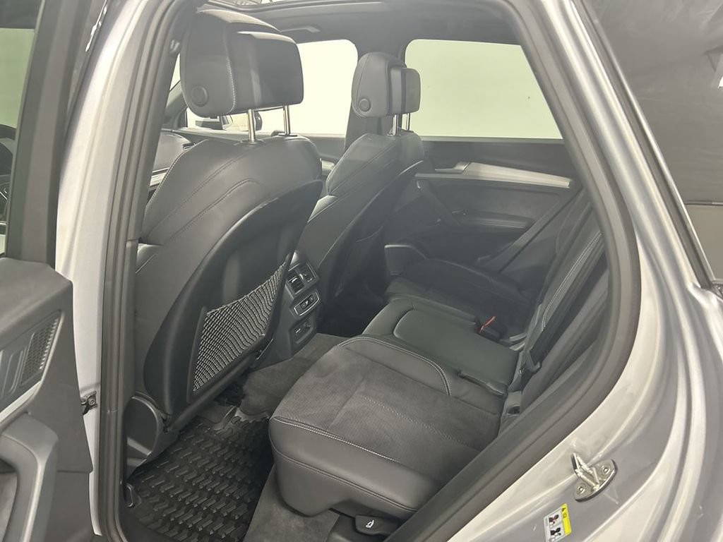 Certified 2024 Audi Q5 e Premium Plus AWD/4WD image 21