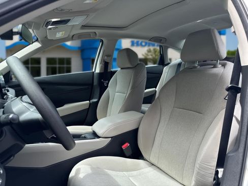Used 2024 Honda Accord EX image 14
